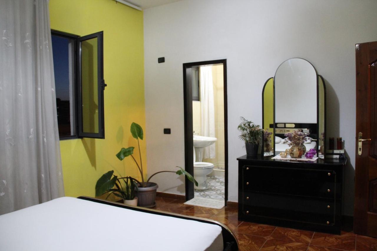 Cozy Big Apartment With Balcony Tirana Bagian luar foto