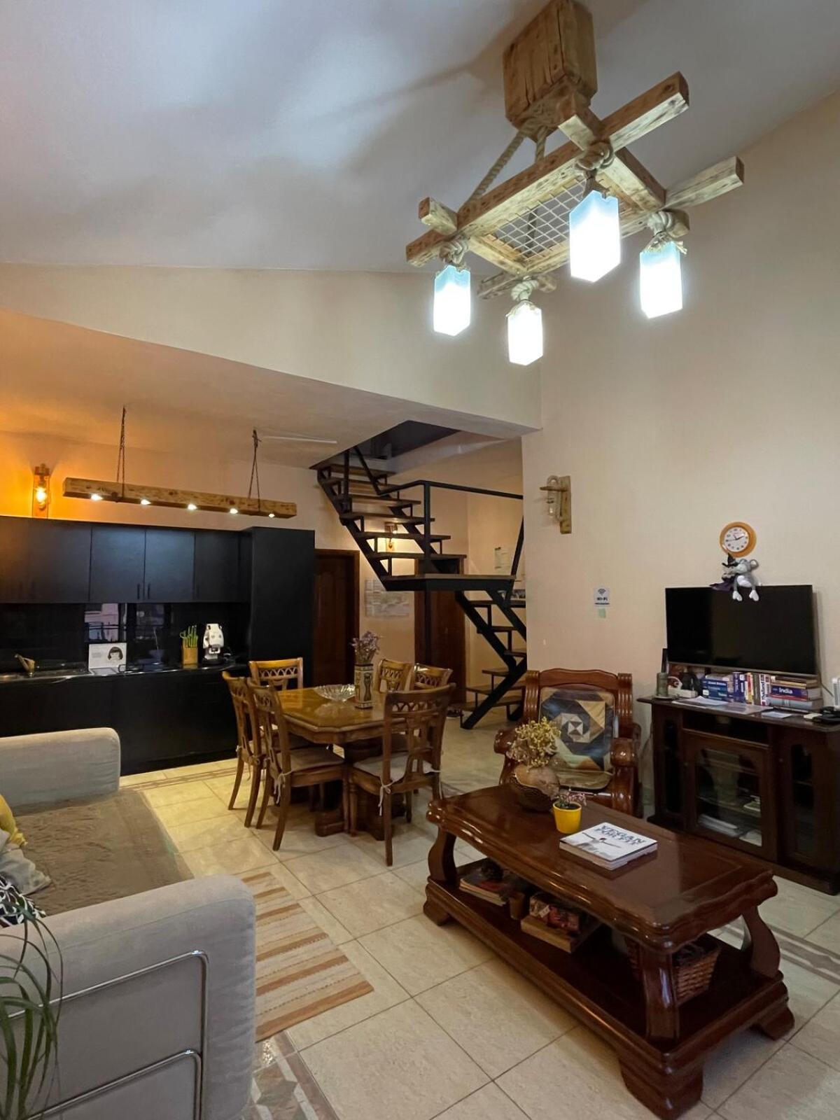 Cozy Big Apartment With Balcony Tirana Bagian luar foto