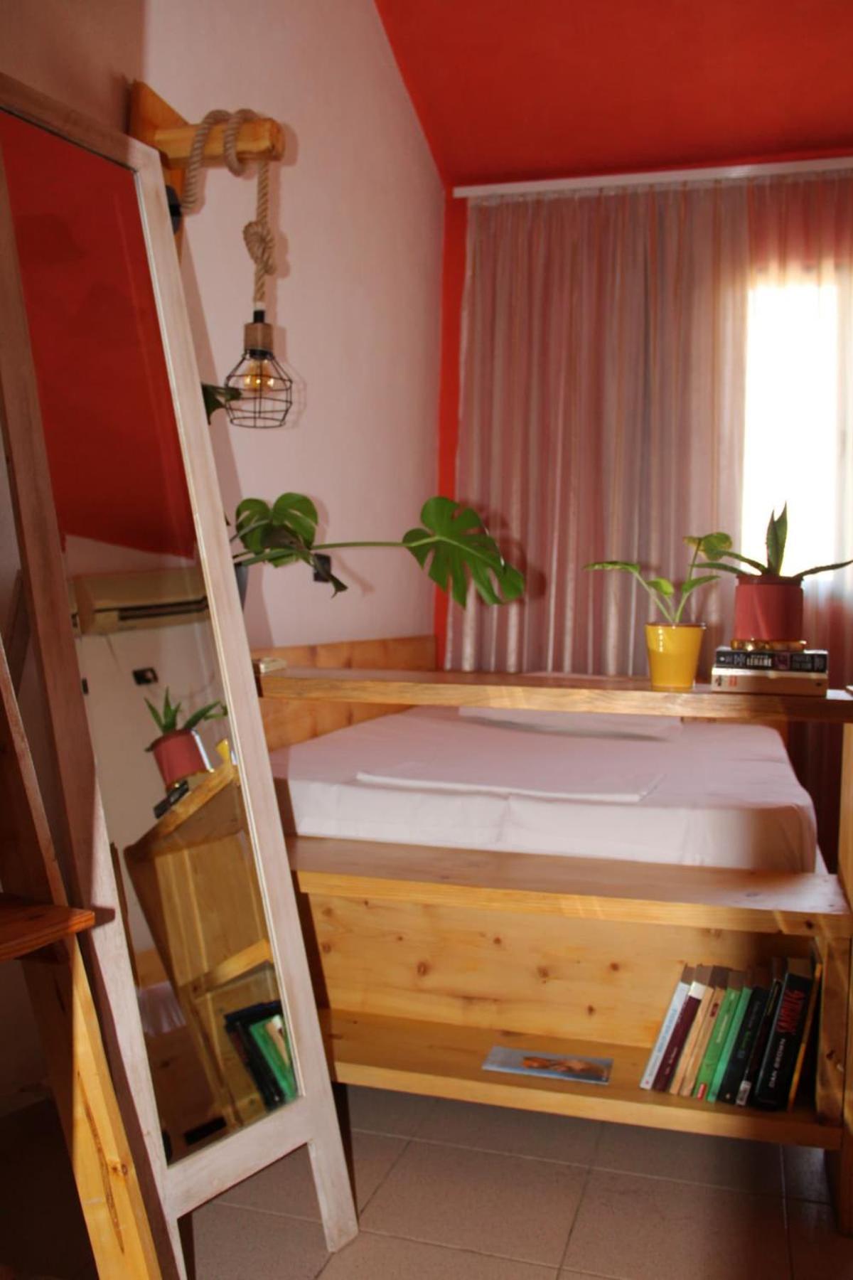 Cozy Big Apartment With Balcony Tirana Bagian luar foto